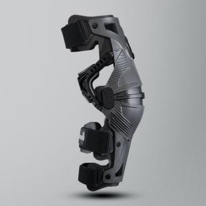 MOBIUS COPPIA TUTORE GINOCCHIO X8